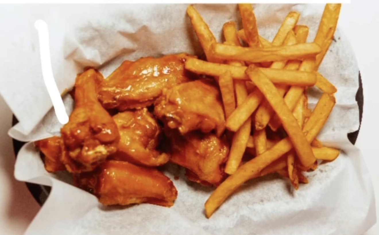 Effoi Chicken Wings